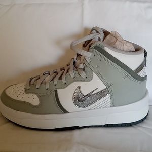 Nike Dumk High Up